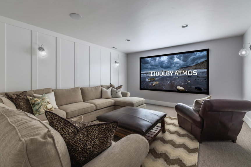 Top 5 Things To Have The Perfect Home Theater 1